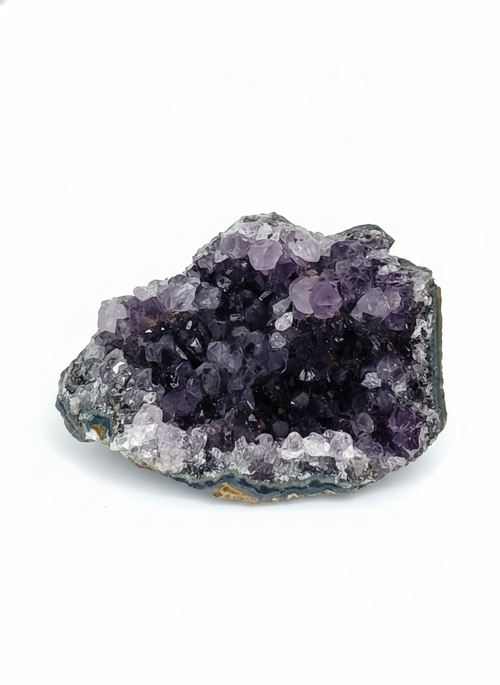 Brasilianischer Amethyst „Violette Grotte“